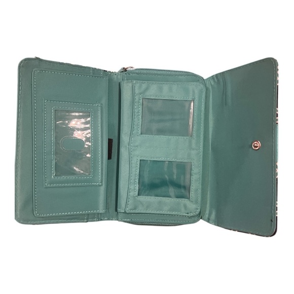 COPY - 🧡 5 for $25 🧡 Stylish Black and Green Women's Wallet - Picture 4 of 6